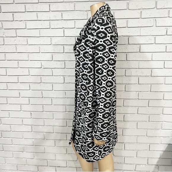 Philosophy Women’s Long Knit Print Sweater - Picture 4 of 4